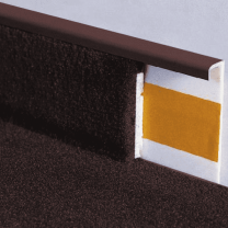 Плинтус для ковролина Korner Дуб 151 Польша .