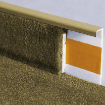 Плинтус для ковролина Korner Сосна 150 Польша .