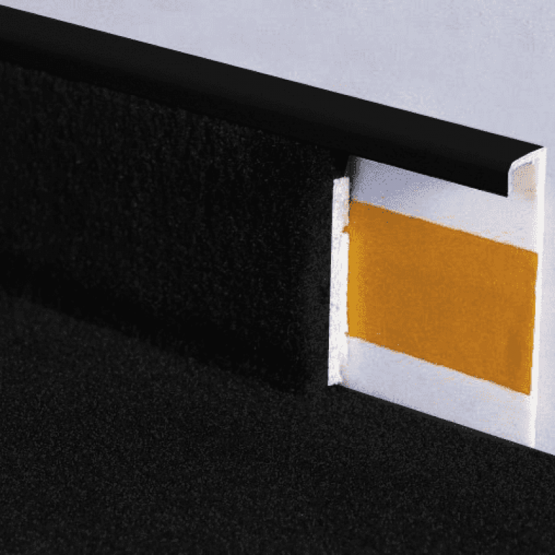 Плинтус для ковролина Korner Черный 109 Польша Черный.