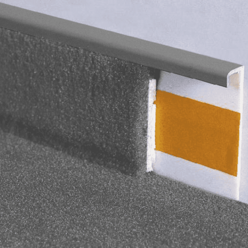 Плинтус для ковролина Korner Серый 107 Польша Серый.