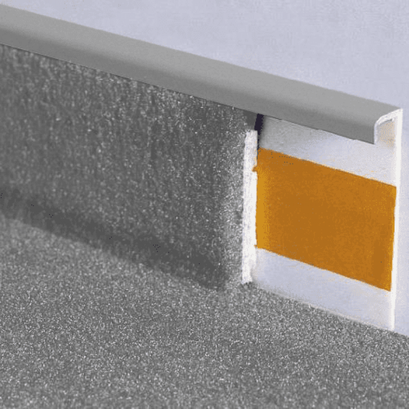 Плинтус для ковролина Korner Светло-серый 106 Польша Серый.